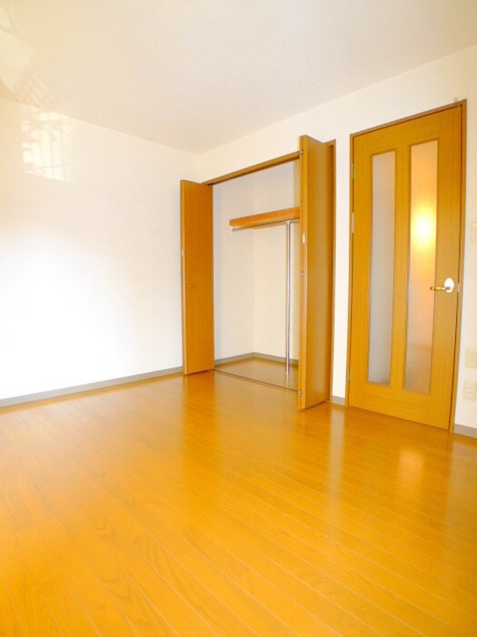 物件内観写真6　(居室)