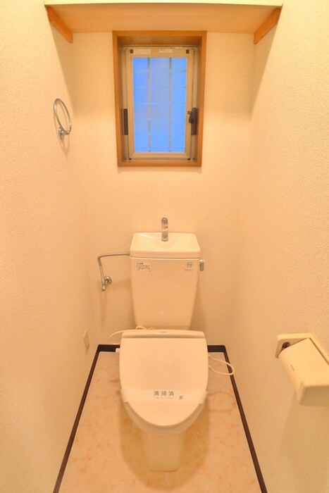 物件内観写真10　(トイレ)