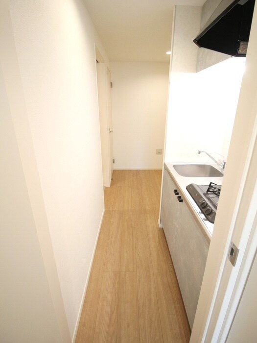 物件内観写真10　(廊下)