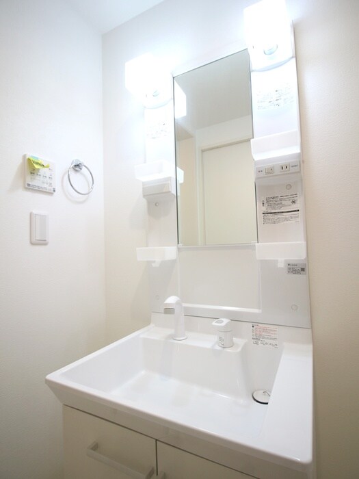 物件内観写真13　(洗面)