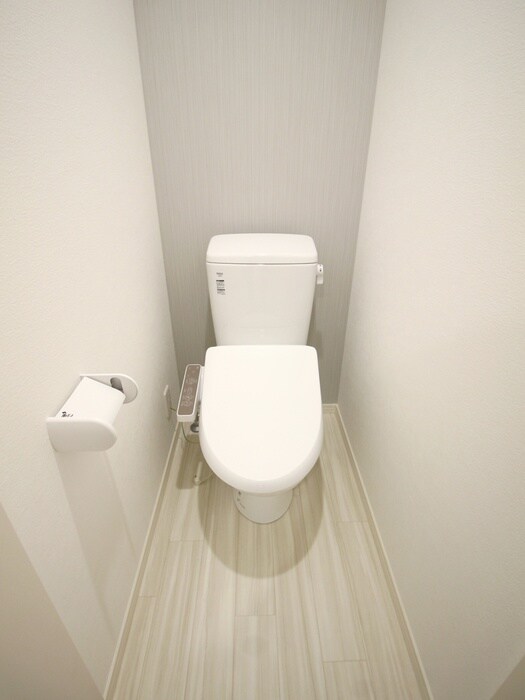 物件内観写真15　(トイレ)