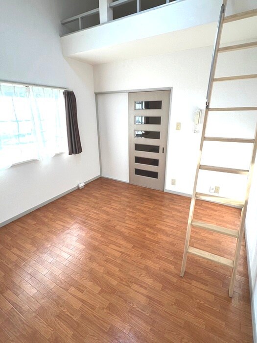 物件内観写真6　(居室)