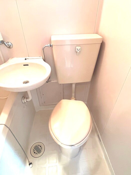 物件内観写真13　(トイレ)