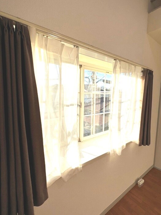 物件内観写真17　(室内からの展望)