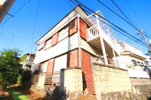 石井荘外観写真