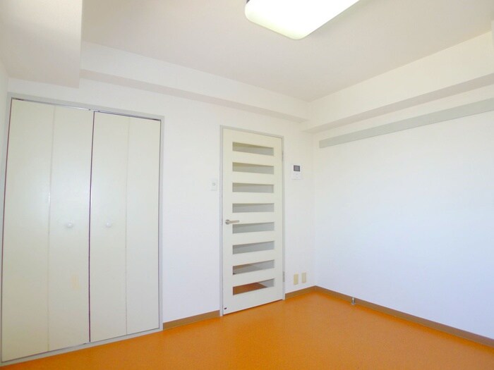 物件内観写真9　(廊下)