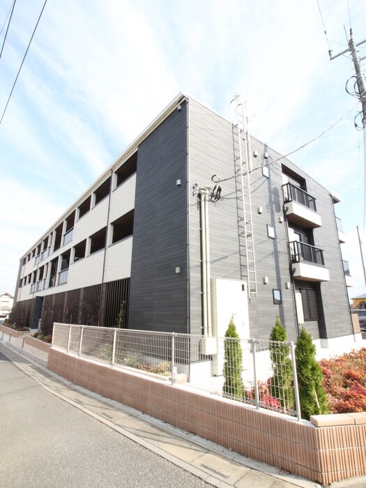 物件外観写真1　(外観写真)