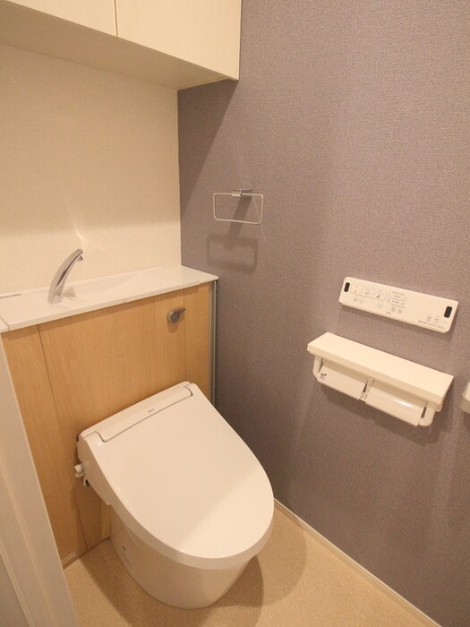 物件内観写真13　(トイレ)