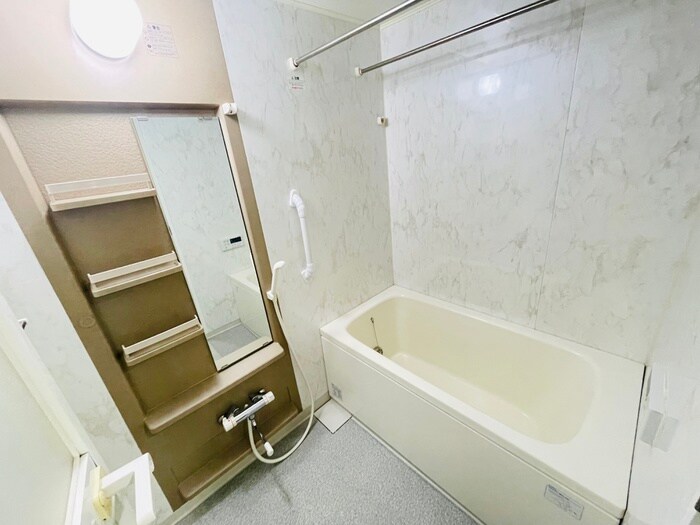 物件内観写真10　(バス／シャワールーム等)