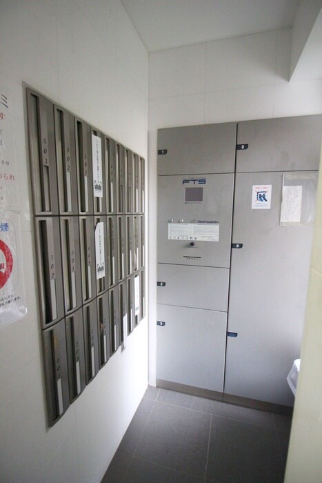 物件外観写真4　(建物設備)