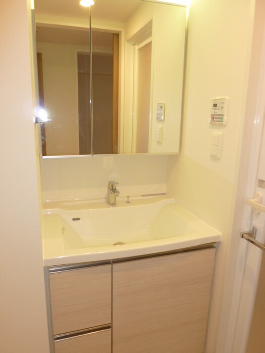 物件内観写真10　(洗面)