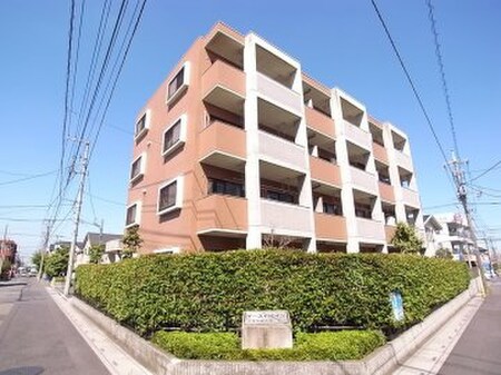 イーストパイン外観写真