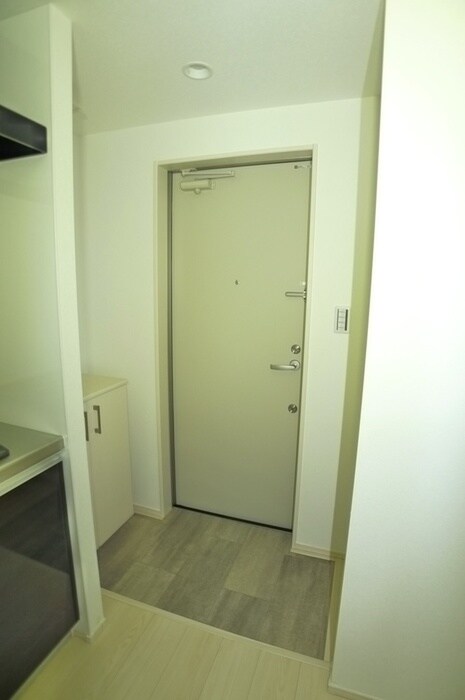 物件内観写真17　(玄関)