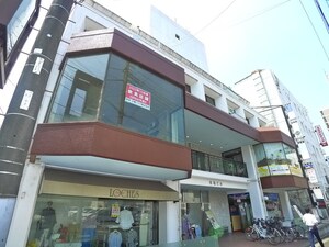 栄場ビル外観写真