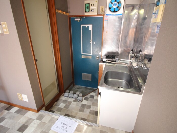 物件内観写真15　(廊下)