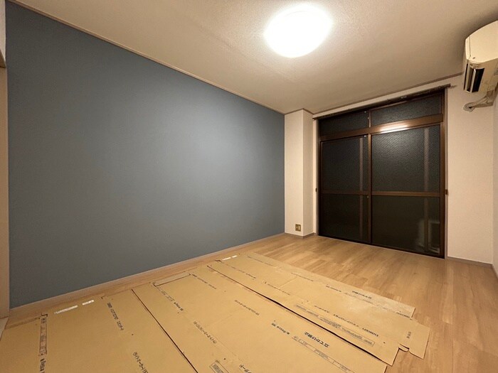 物件内観写真4　(居室)