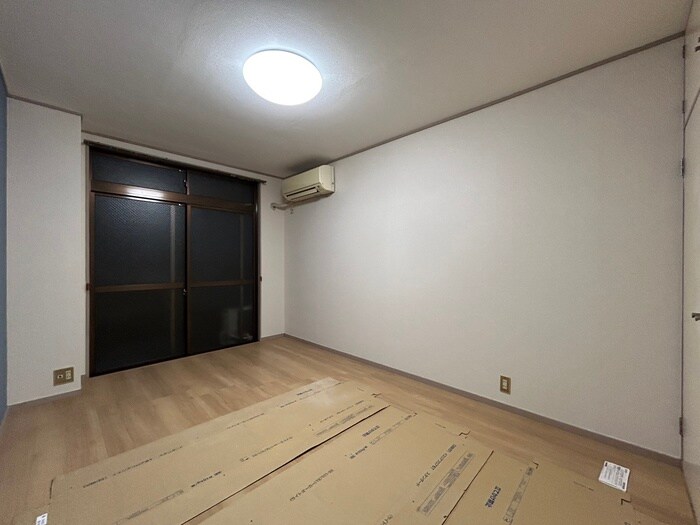 物件内観写真5　(居室)