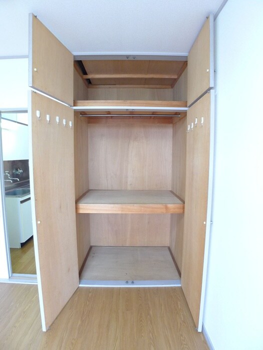 物件内観写真9　(収納)