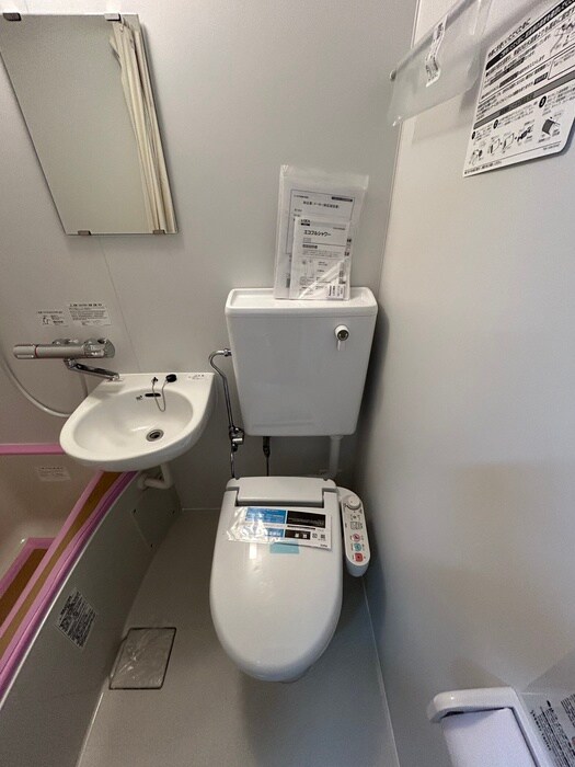 物件内観写真11　(トイレ)