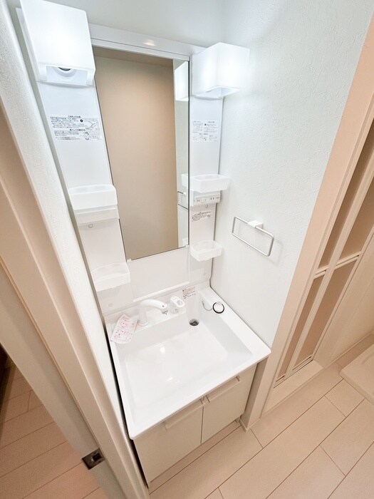 物件内観写真10　(洗面)