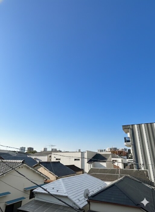 物件内観写真16　(室内からの展望)