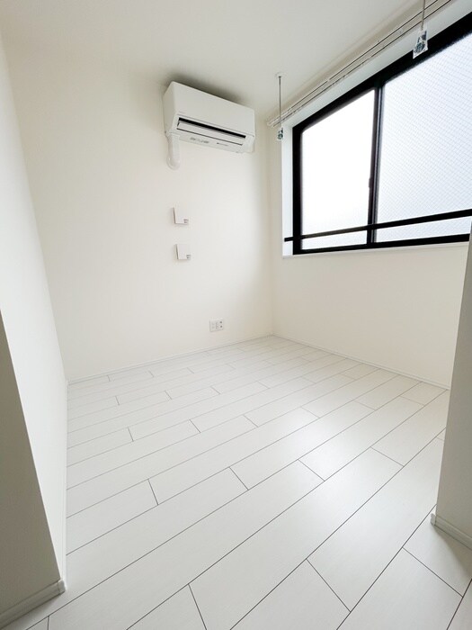 物件内観写真22　(居室)