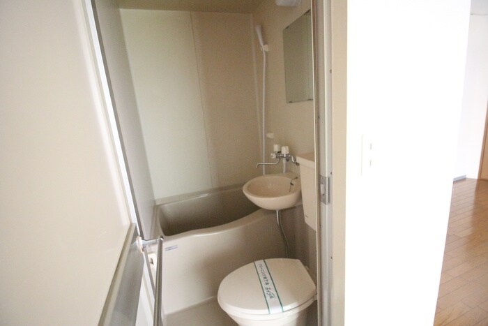 物件内観写真9　(バス／シャワールーム等)