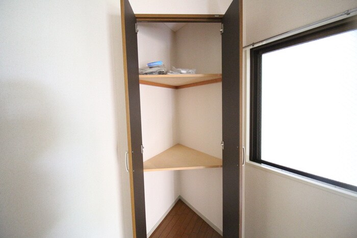 物件内観写真14　(収納)