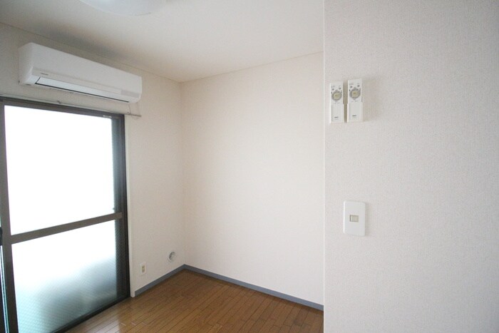 物件内観写真15　(居室)