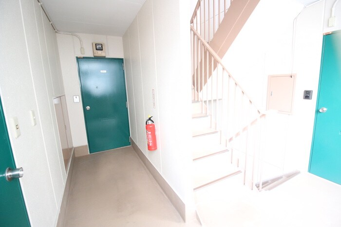 物件内観写真19　(廊下)