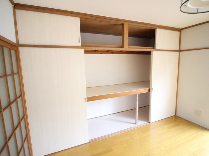 物件内観写真10　(収納)