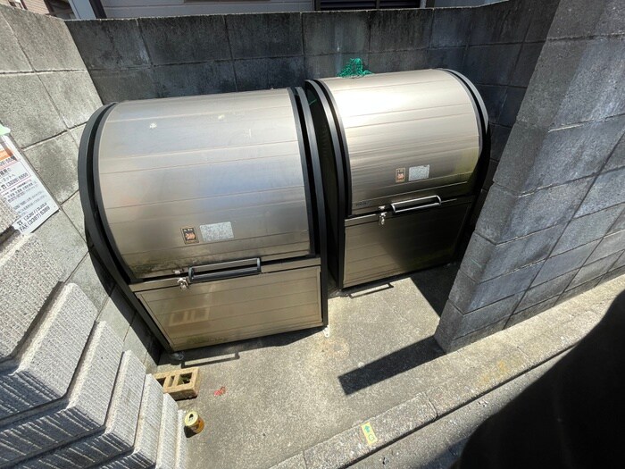 物件外観写真6　(建物設備)