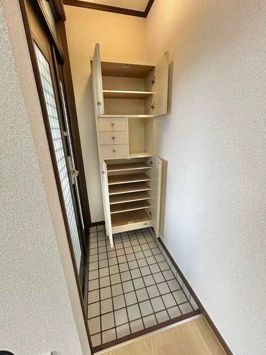 物件内観写真21　(靴箱)