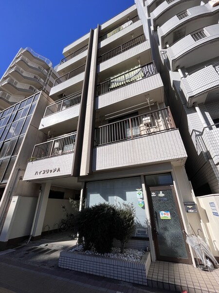 ハイブリッジA外観写真