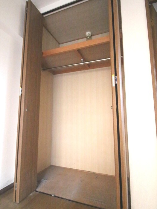 物件内観写真14　(収納)