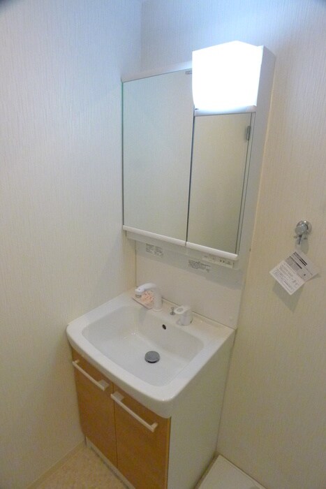 物件内観写真10　(洗面)