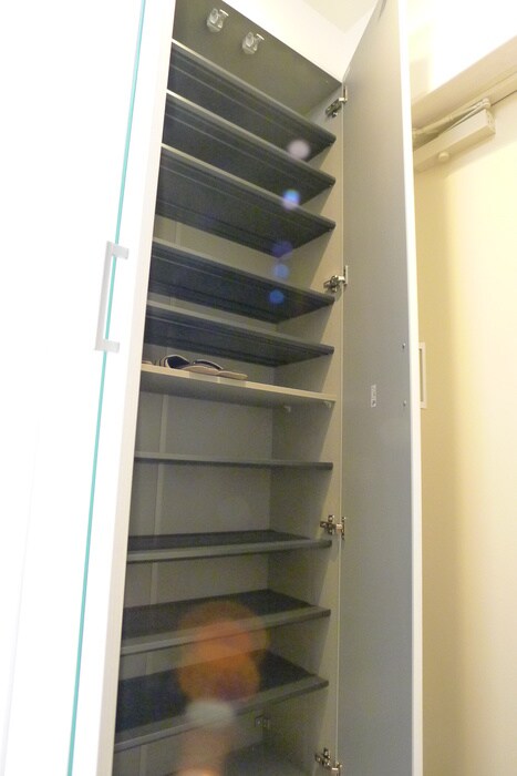 物件内観写真14　(靴箱)