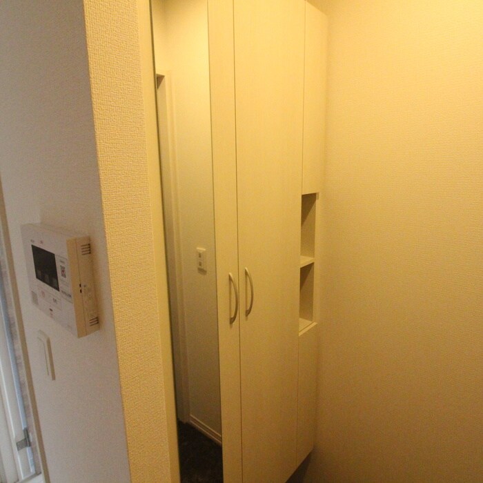 物件内観写真18　(靴箱)