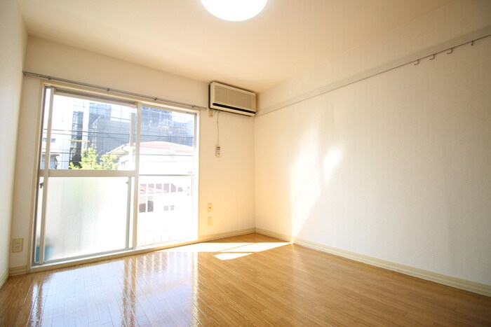 物件内観写真15　(居室)