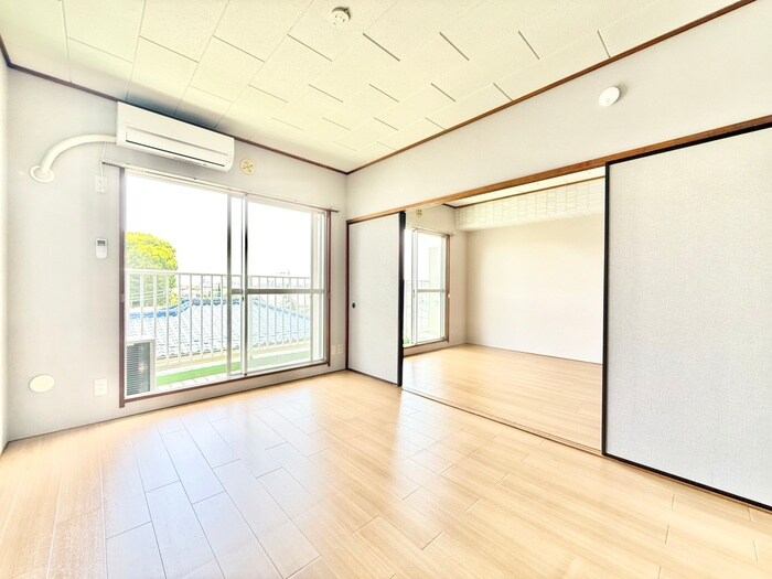 物件内観写真7　(居室)