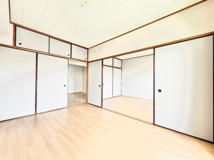 物件内観写真8　(居室)