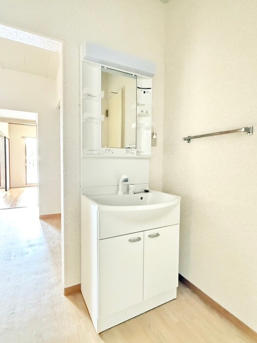 物件内観写真10　(洗面)