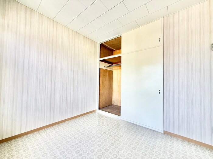 物件内観写真18　(居室)