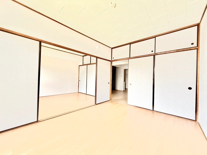 物件内観写真19　(居室)