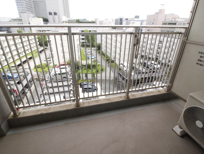 物件内観写真9　(室内からの展望)