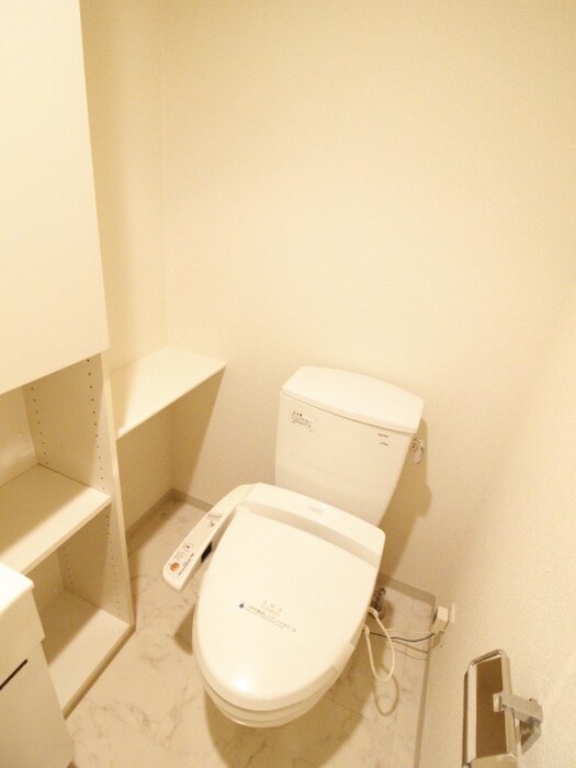 物件内観写真11　(トイレ)