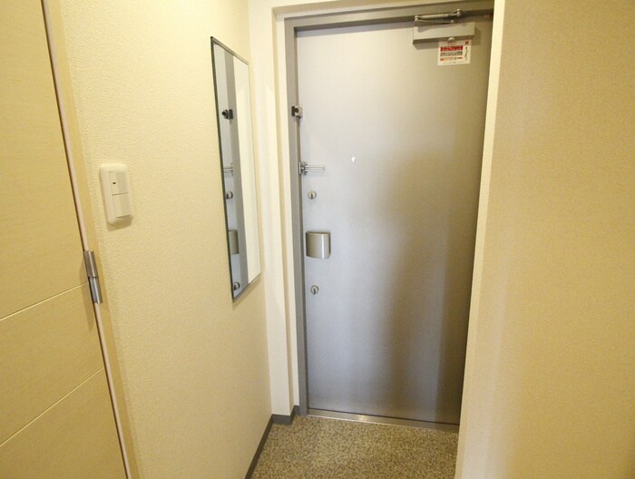 物件内観写真20　(玄関)