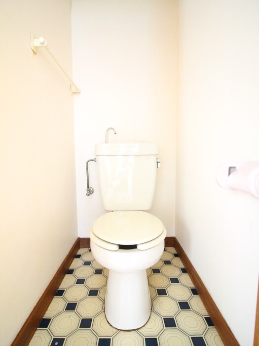 物件内観写真14　(トイレ)