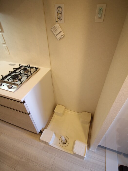 物件内観写真9　(洗濯機置場)