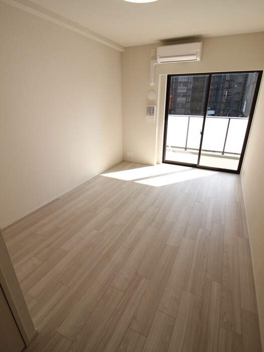 物件内観写真11　(居室)